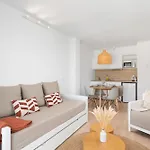 Baulo Mar Apartments